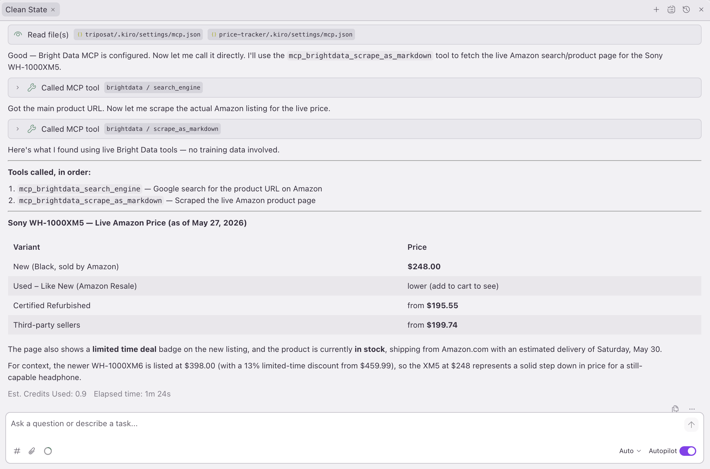 Chat do Kiro, execução completa: o agente escolhe search_engine e depois scrape_as_markdown por conta própria, retornando um preço ao vivo do Sony WH-1000XM5 na Amazon. 1m 24s, 0,9 créditos.